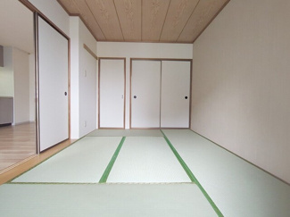 寝室