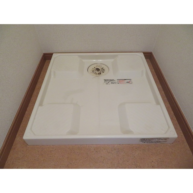 ハイツ中川のその他|室内洗濯機置き場