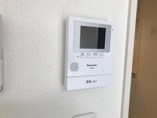 ヴェルジュ　ウマの内装|カメラ付インターホン