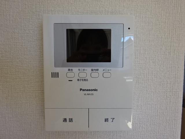 ガーデン　タゼームの内装|カメラ付インターホン