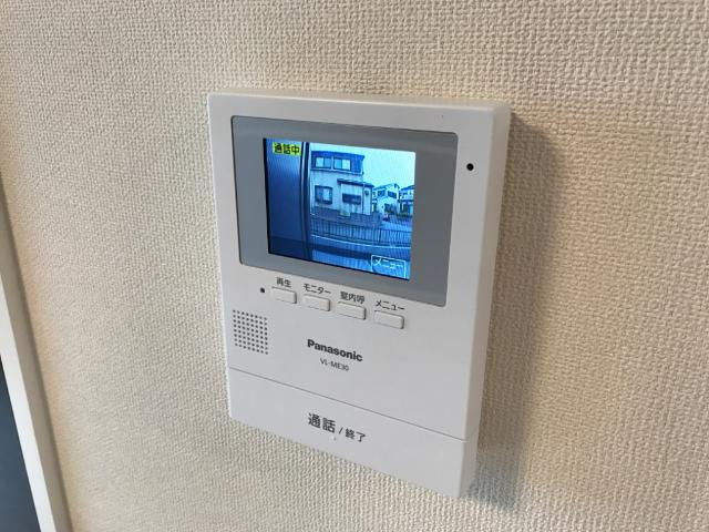 エテルナの内装|カメラ付インターホン