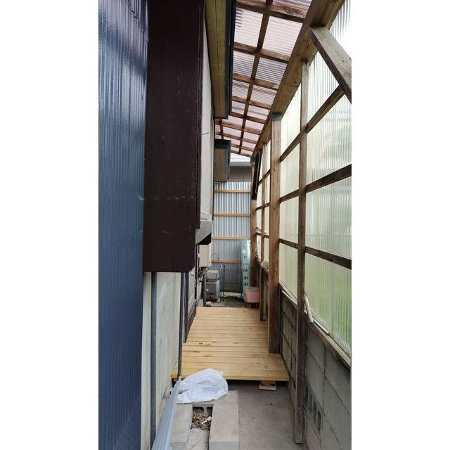 岐阜市鷺山の一戸建てのその他|裏口