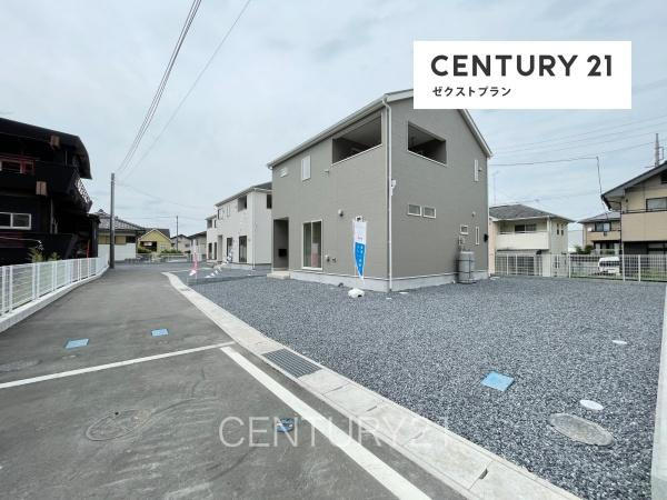 CRADLE GARDEN高崎市吉井町吉井川３号棟