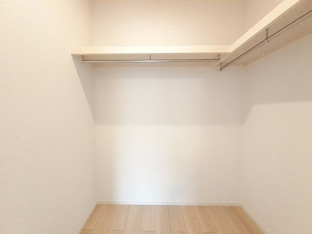 ユートピアⅠの収納|小物を収納するのに便利です