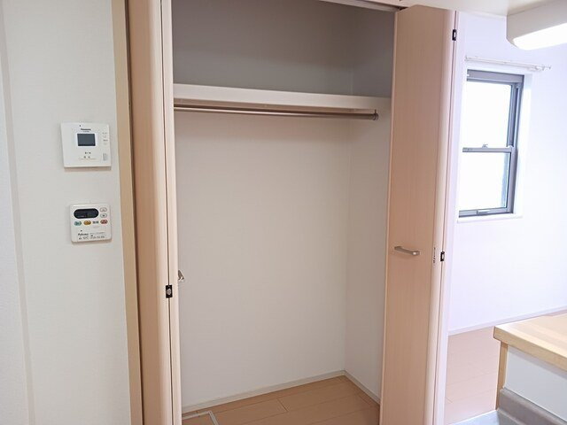 グランティスの収納|収納豊富です