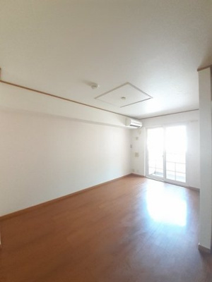 【居間・リビング】 | パークサイド前山　Ａ