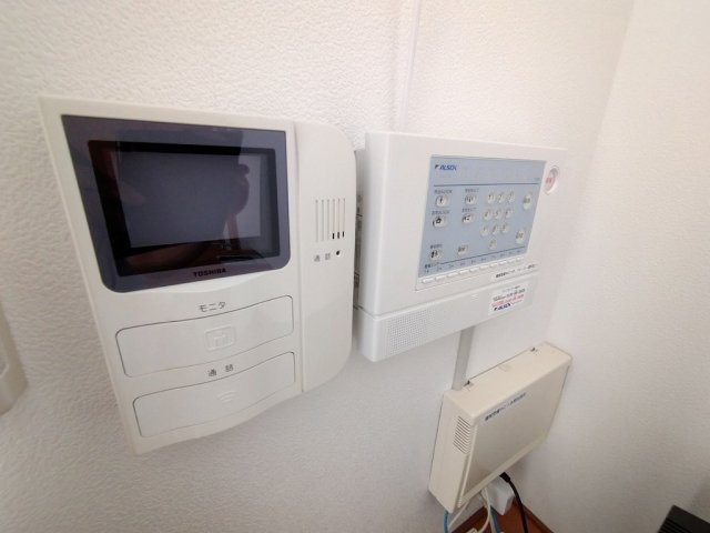 レオパレス千年のその他|モニターホン標準設置