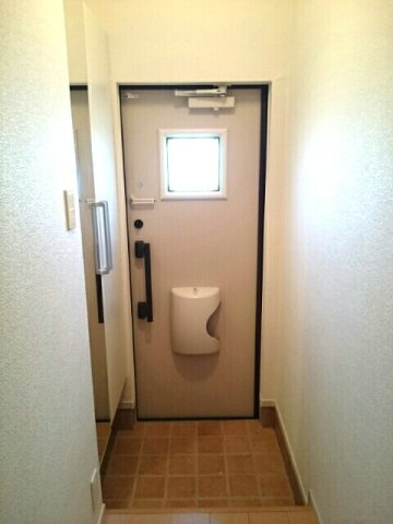 インプレスＢのエントランス