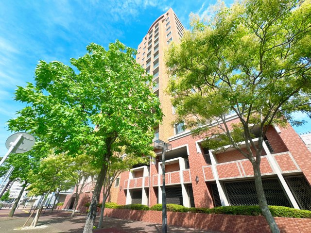 【外観】 | クレアウォーターマーク☆仲介手数料無料☆ | 町内や隣接するエリアには「福岡国際会議場」「福岡サンパレス」「福岡国際センター」「マリンメッセ福岡」が並び、コンサートや国際的なイベントが日常的に開催されます。