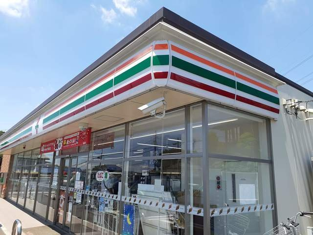 【周辺】 | エスティーヌ　シャルム　Ｂ | セブンイレブン四街道小名木まで1517m