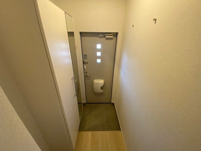 エレガンシアⅠの玄関