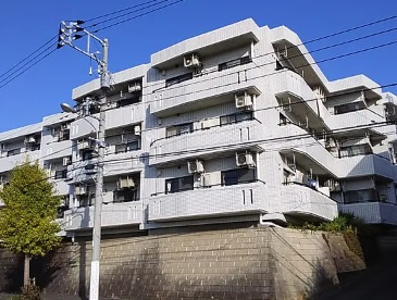 【外観】 | スターハイツ桜ヶ丘 | 新規内装リノベーション物件です