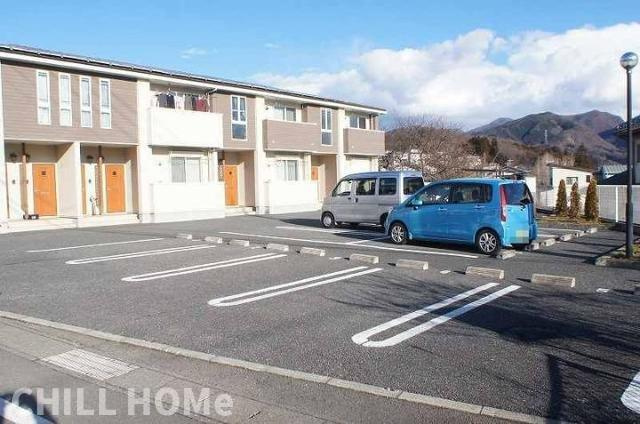 グランディックスの駐車場|当社、チルホームのHPもご覧ください(^^)/物件情報多数♪
