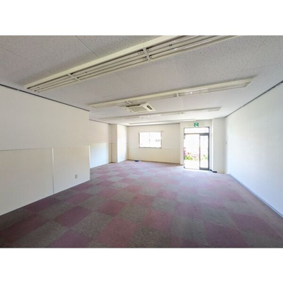  | 石坂ハイツ【　1階路面店　】