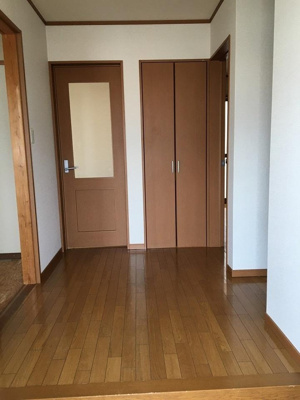 【玄関】 | シャインⅡ