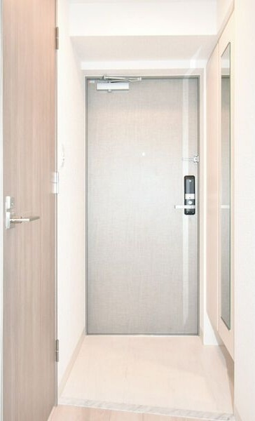 エスリード金山エクセアの玄関