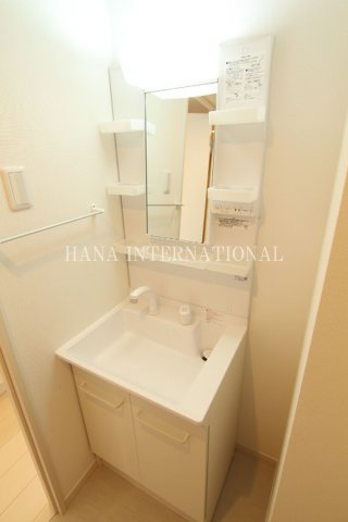 ラヴィータ妙典の独立洗面台|他部屋参考写真