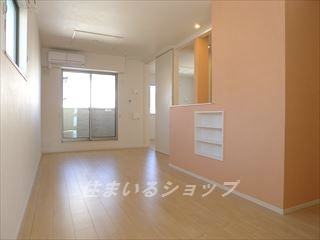 カレントBの居間・リビング