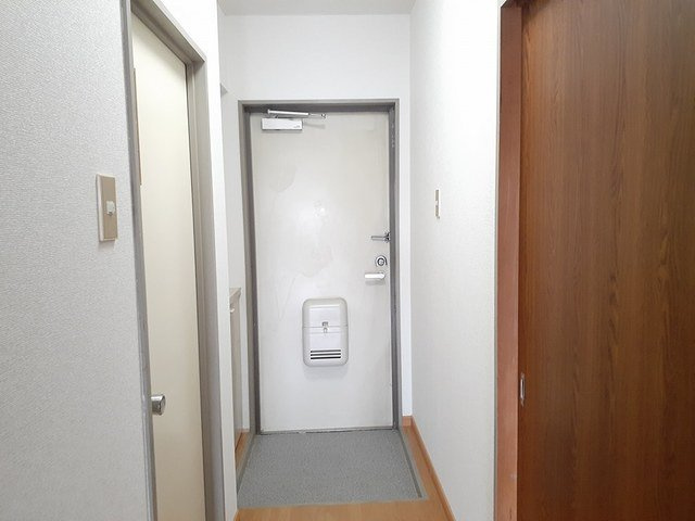 メルベーユⅠ号館の玄関