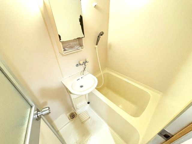 芝池マンションの浴室