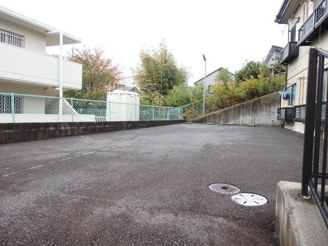 【駐車場】 | アムールプルミエＢ棟