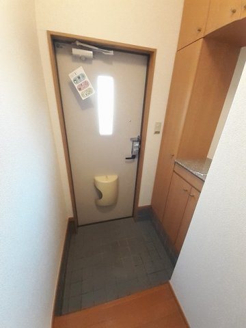 マ－ヴェラスＣの玄関|シンプルで使いやすい玄関です