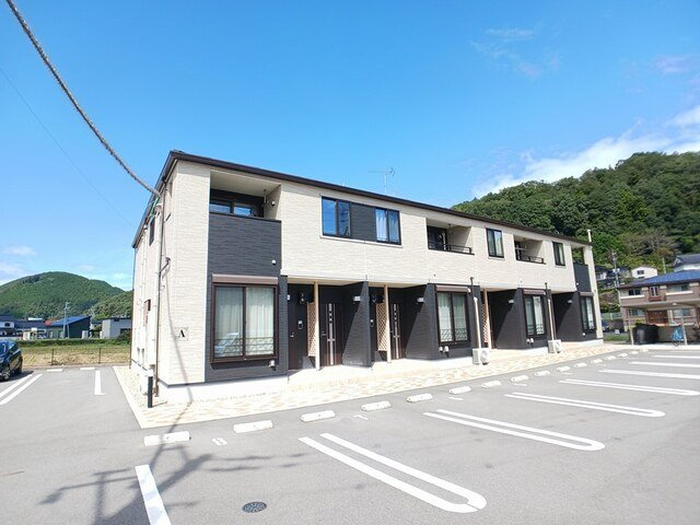 クローバーティアラ　Ａの外観|外観も気になるポイント