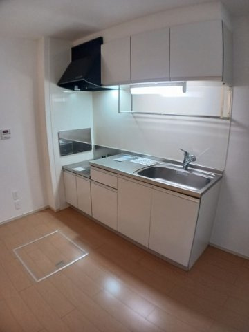 アート・ハウス　参番館のキッチン|コンパクトなキッチンで掃除もラクラク