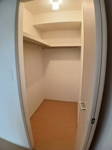 アート・ハウス　参番館の収納|たっぷりとした収納スペースです