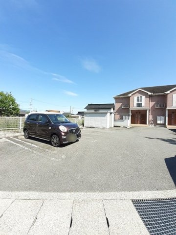セイバリーハウス　Ｙ＆Ｍの駐車場|駐車場完備です