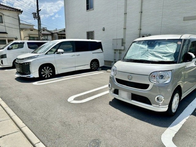 【駐車場】 | ふろーら・ふじ | 駐車場があります