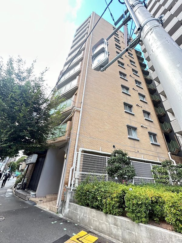 甲南サンシティー三宮の外観