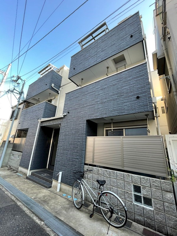 コラボ熊内橋通の外観