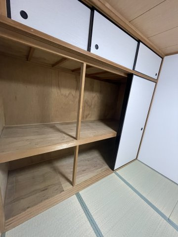 朝日プラザモンターニュ北神戸1番館の収納
