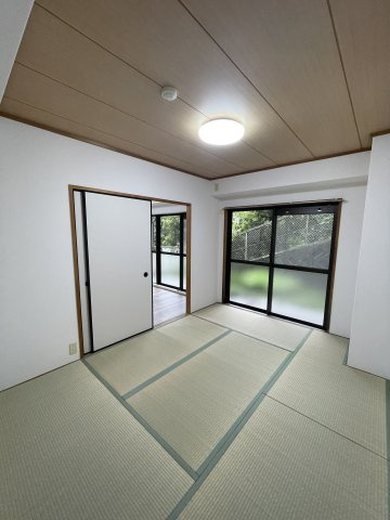 朝日プラザモンターニュ北神戸1番館の寝室
