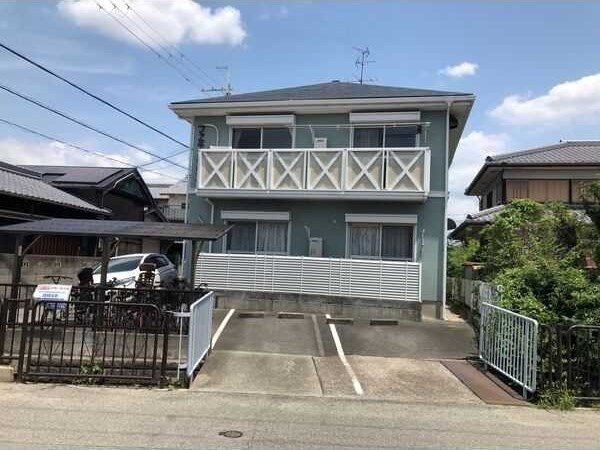 ファミールハイツの外観