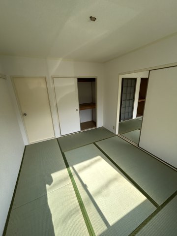 ファミールハイツの和室