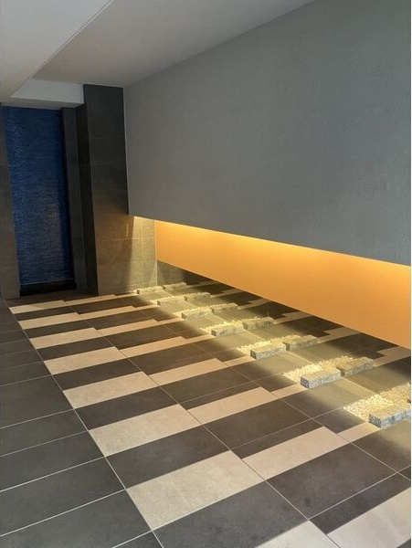 エステムコート名古屋新栄Ⅲグローリィのエントランス