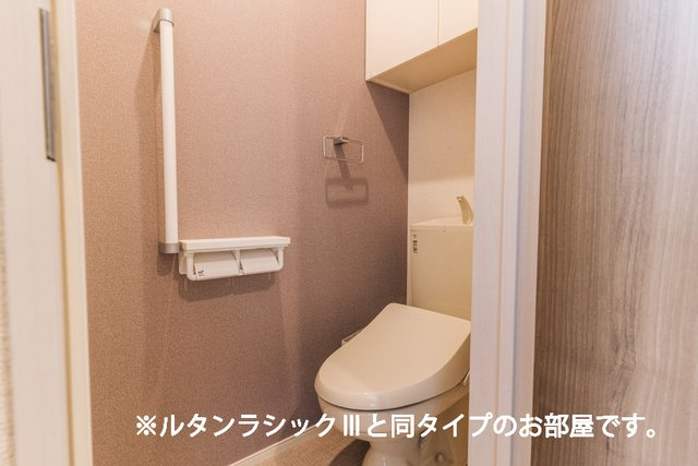 【トイレ】 | ソラーレ | 落ち着いた色調のトイレです