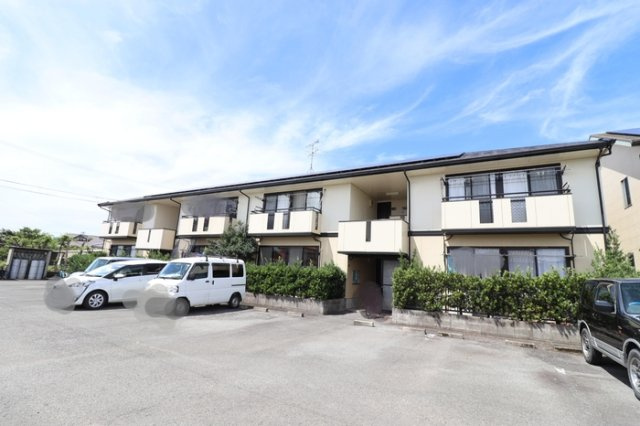 熊本市南区鳶町１丁目のアパート