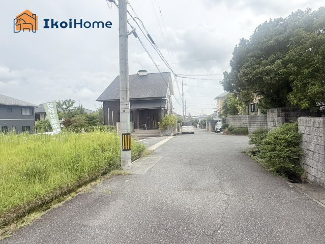 神戸市西区月が丘5丁目　土地の前面道路含む現地写真|～ご見学に関して～平日や夜間でもご案内可能。決まったお時間で身動きが取れない方も臨機応変に対応します