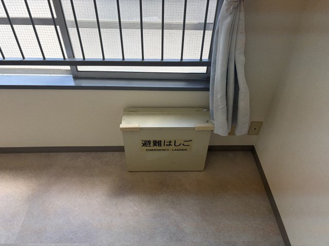 HS　buildingの内装