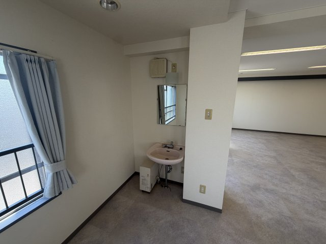 HS　buildingの居間・リビング