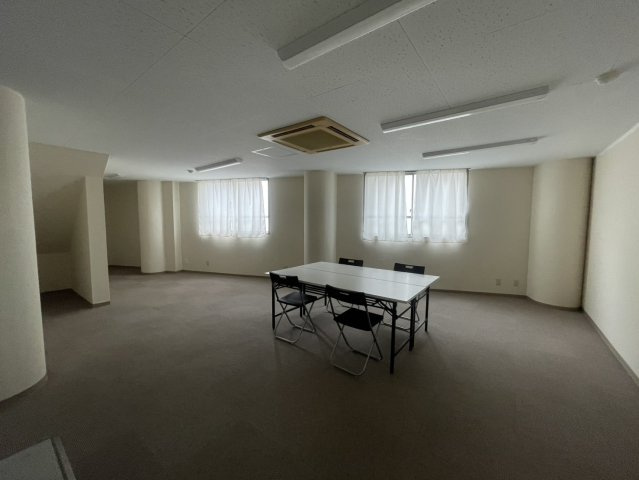 三和ビルの内装