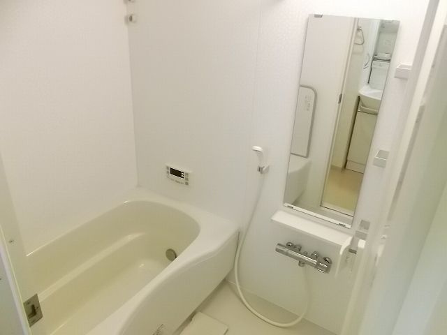 【浴室】ダイナ大島 