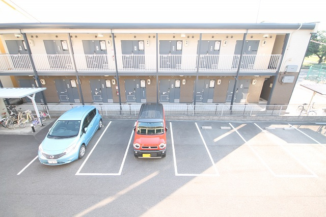 Ｍ.リアンの駐車場|駐車場があります