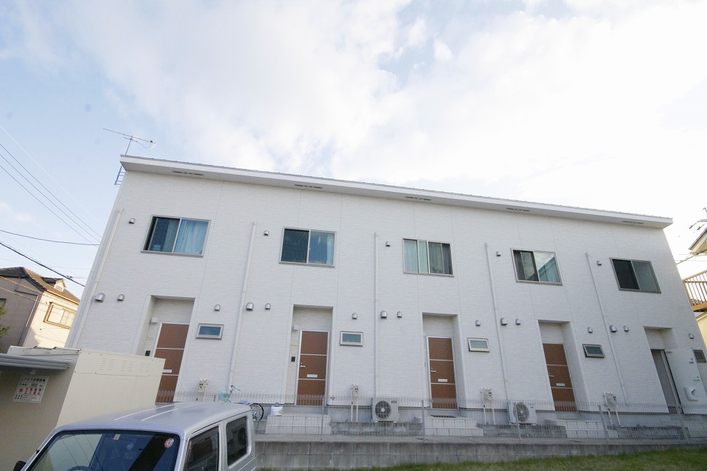 Ｐｌｕｓｓｕｍ Ｃｏｕｒｔ前田町の外観|建物外観を気になさる方へ、見た目の良い物件です