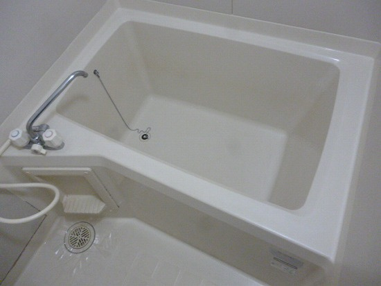 エランドールＢの浴室|コンパクトで使いやすいお風呂です