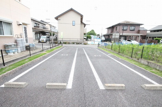 Ｃｌａｓｓｅｅｄ Ａの駐車場|駐車場があるので、車を買う予定の方も安心です
