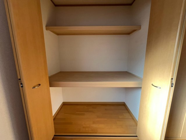 Casa　滝ノ水の収納|こまごまとしたものを収納できそうですね